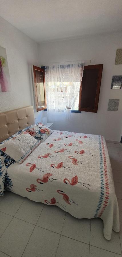 Fabulous 2-Bedroom Apartment Right On The Beach Of Los Crstianos Arona  Exterior foto