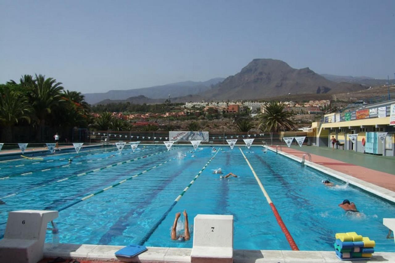 Fabulous 2-Bedroom Apartment Right On The Beach Of Los Crstianos Arona  Exterior foto