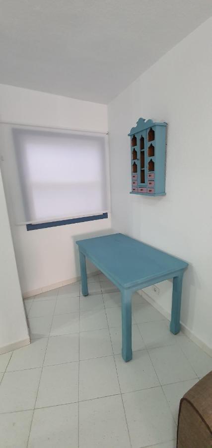 Fabulous 2-Bedroom Apartment Right On The Beach Of Los Crstianos Arona  Exterior foto