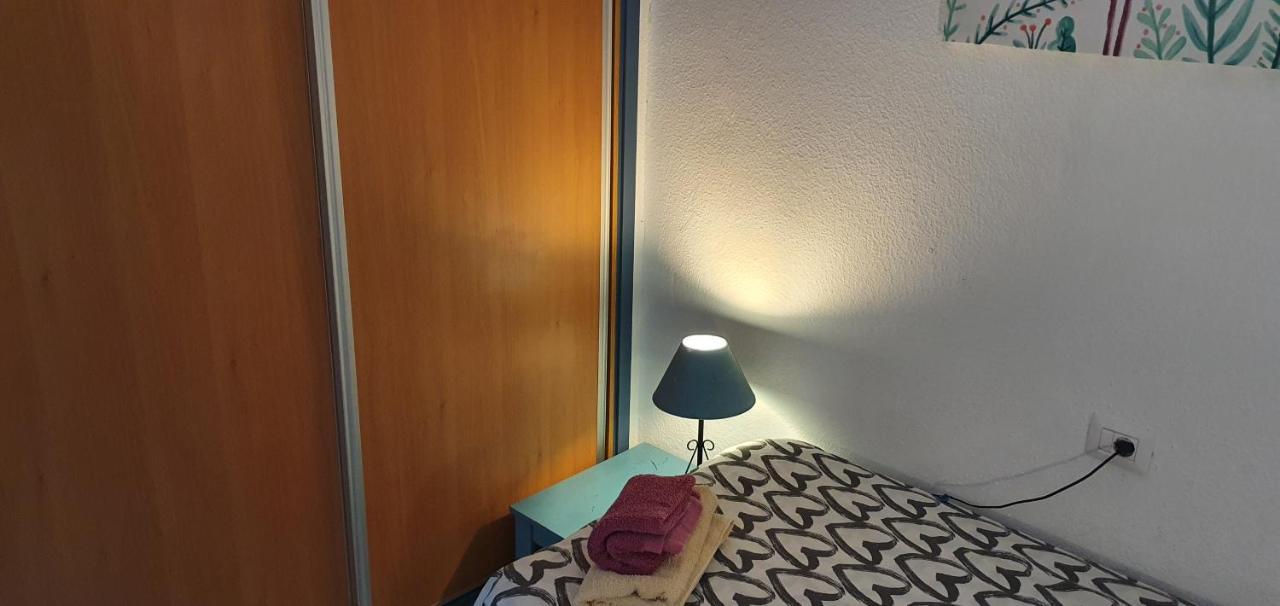 Fabulous 2-Bedroom Apartment Right On The Beach Of Los Crstianos Arona  Exterior foto